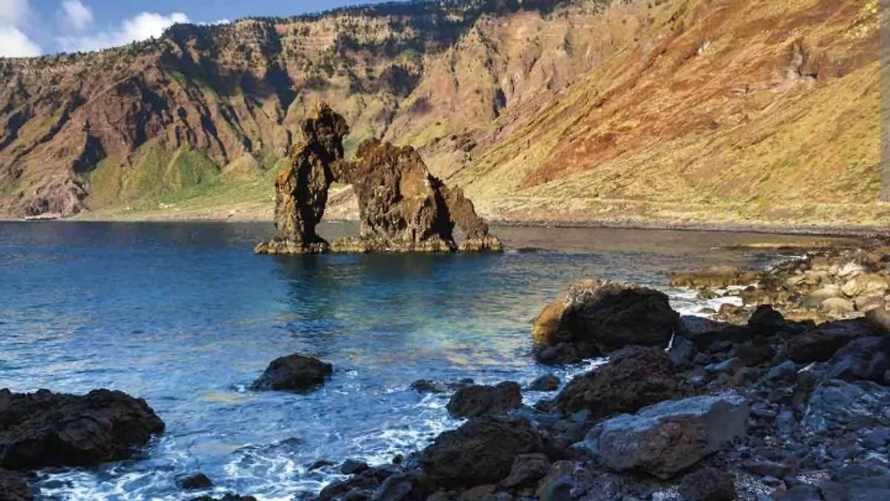 Las Adelfas Valverde  Valverde (El Hierro)